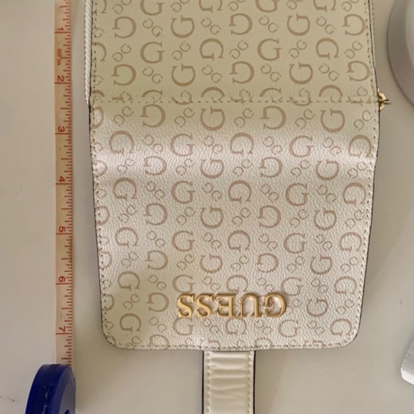 Guess White and Beige Monogram Wallet - Picture 8 of 9